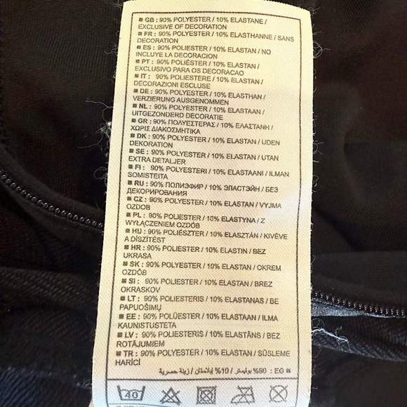 Nike FitDry Women’s Black Full Zip Hooded Sweater Jacket - Large (EUC) - Picture 12 of 12